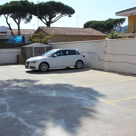 קסטלדפלס Apartamentos Caru מראה חיצוני תמונה
